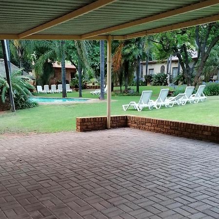 Kettle Guest Lodge Rustenburg Exterior foto